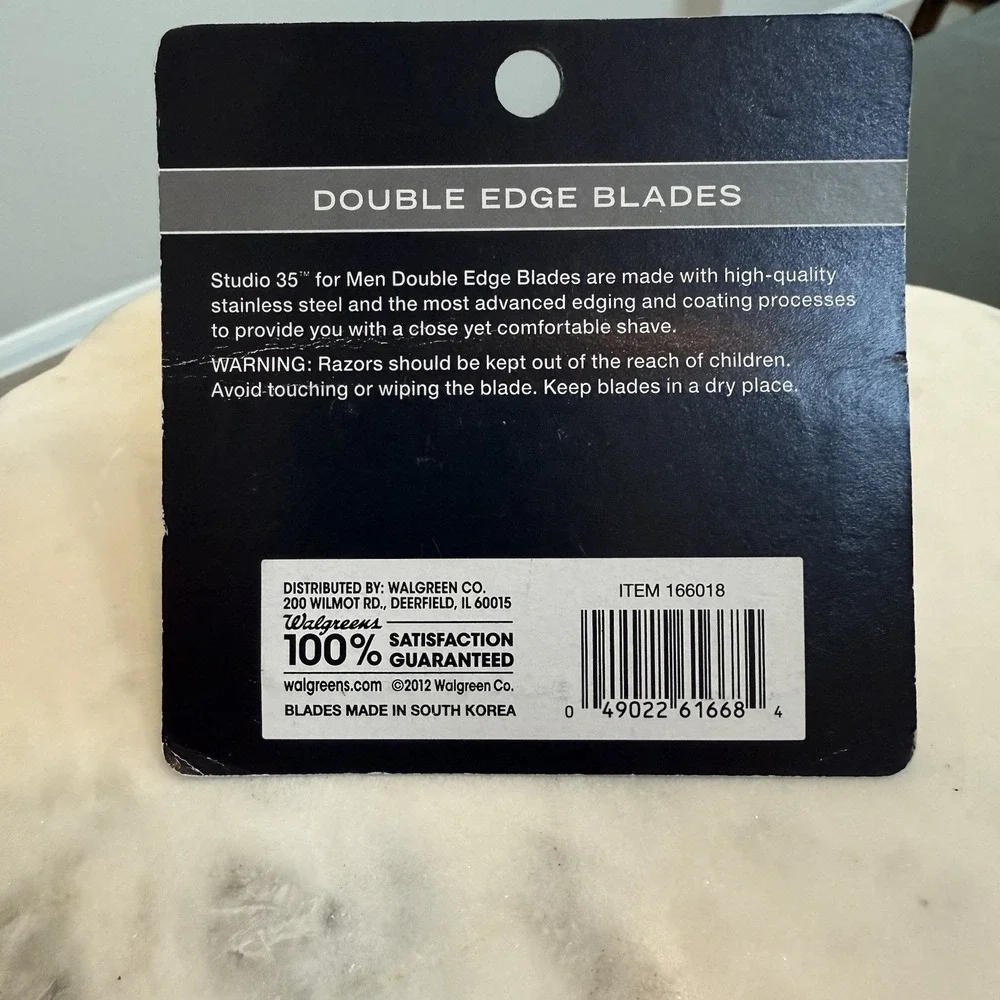 Studio Stainless Steel Double Edge Blades 10 Count New In Box Vintage - Picture 2 of 3